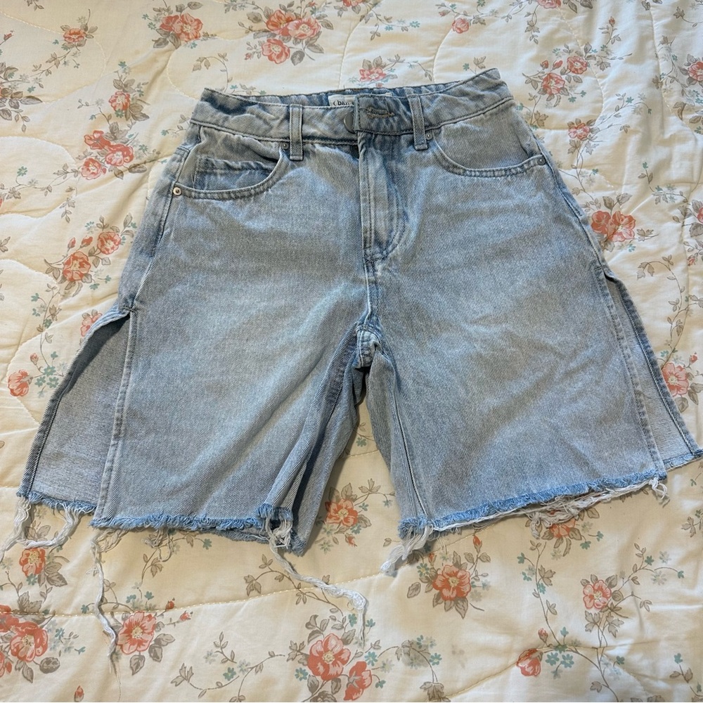 Light Blue Denim Cutoff Shorts With Slits